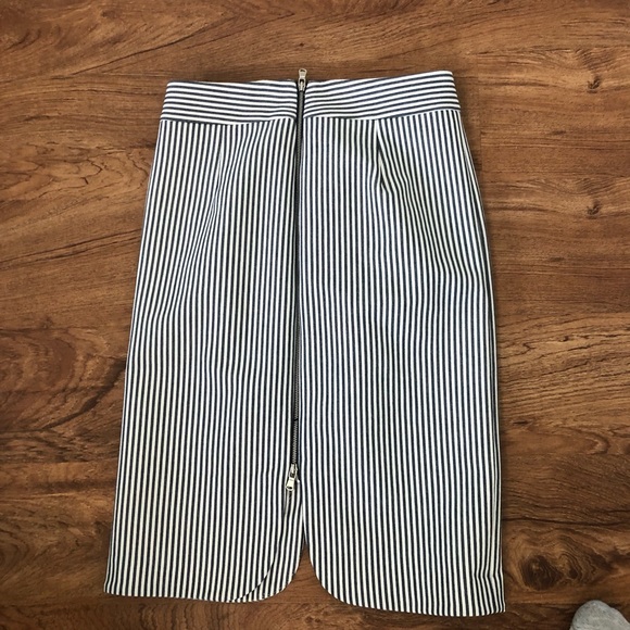 Striped Blue and White Pencil Skirt - Picture 3 of 4